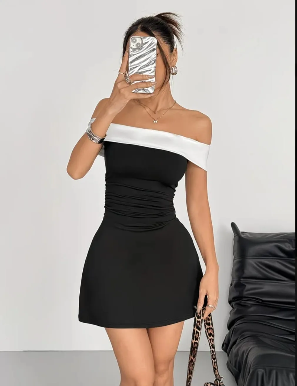 Vestido Gala (Negro & Blanco) en blanco