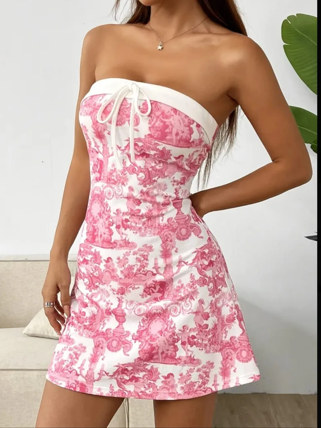 Vestido Strapless Toile de Jouy - Rosa Romántico en rosa